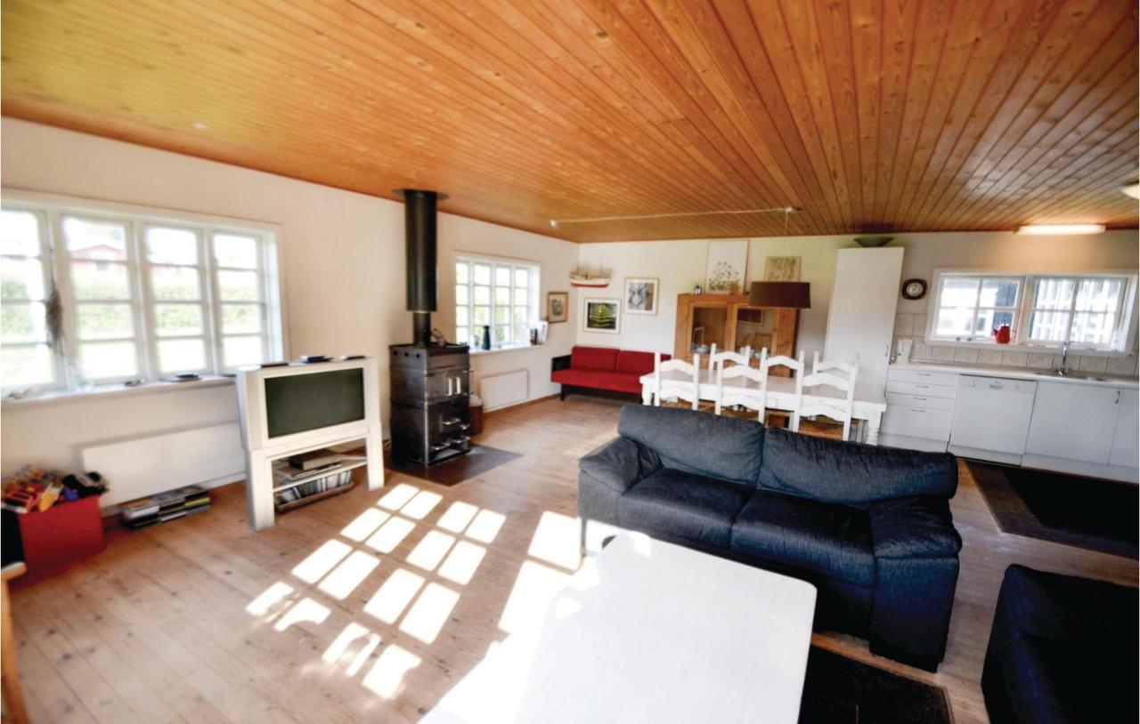 Nice Home In Knebel With Kitchen מראה חיצוני תמונה