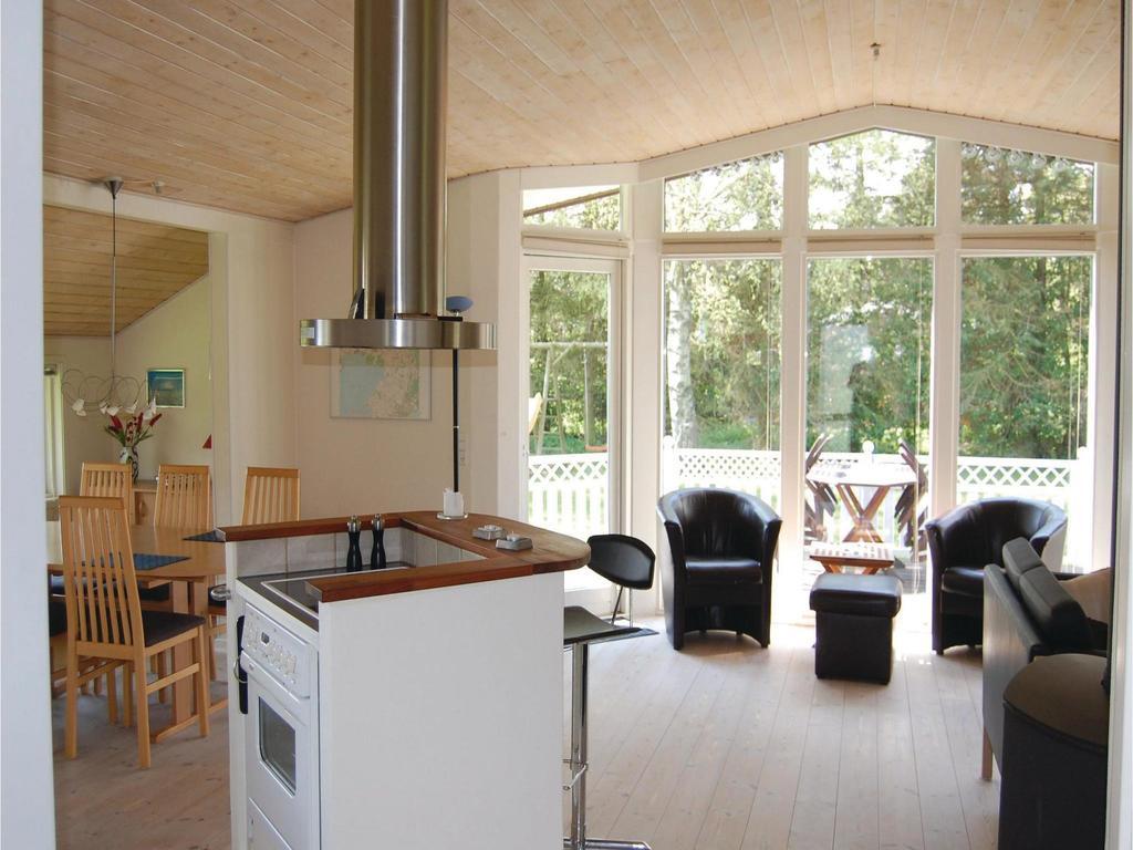 Nice Home In Knebel With Kitchen מראה חיצוני תמונה